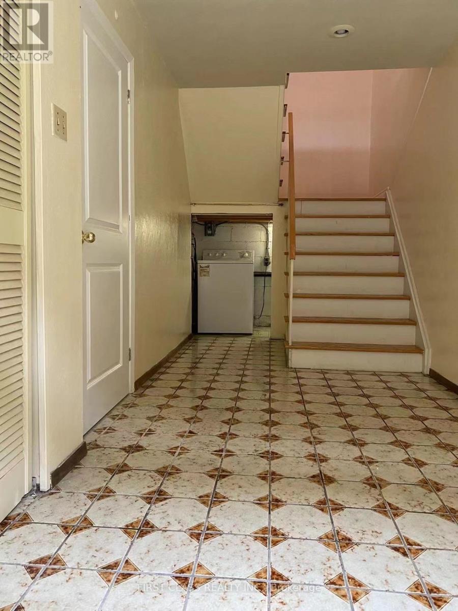 Upper - 280 Mcnicoll Avenue, Toronto, Ontario  M2H 2C7 - Photo 16 - C13666128