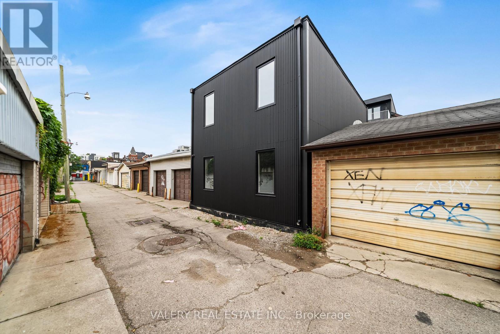 Laneway Upper - 131 Dovercourt Road, Toronto, Ontario  M6J 3C5 - Photo 12 - C13666204