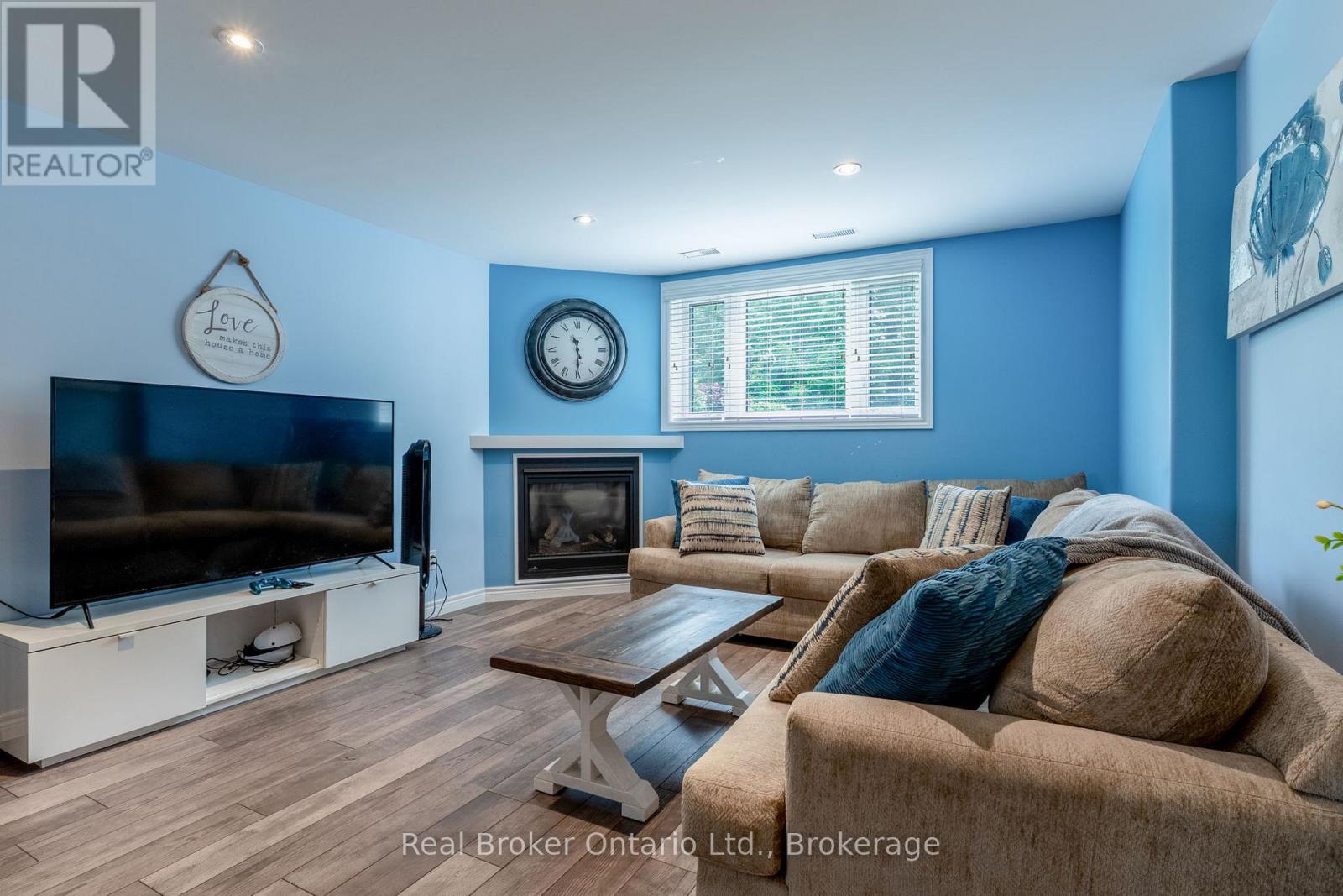 204 Golf Course Road, Wasaga Beach, Ontario  L9Z 1S6 - Photo 24 - S13666112