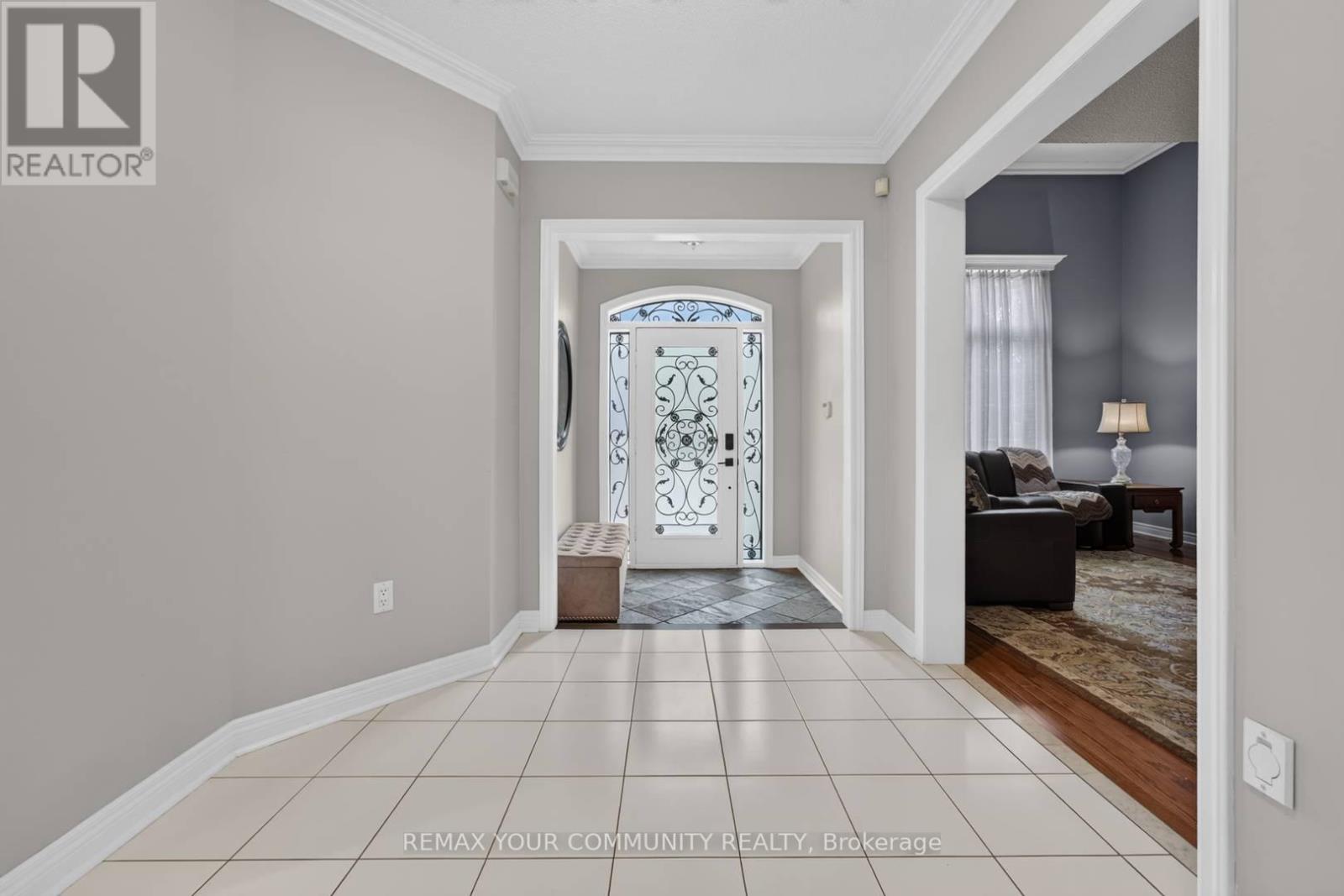 786 Exceller Circle, Newmarket, Ontario  L3X 1P5 - Photo 7 - N13666144