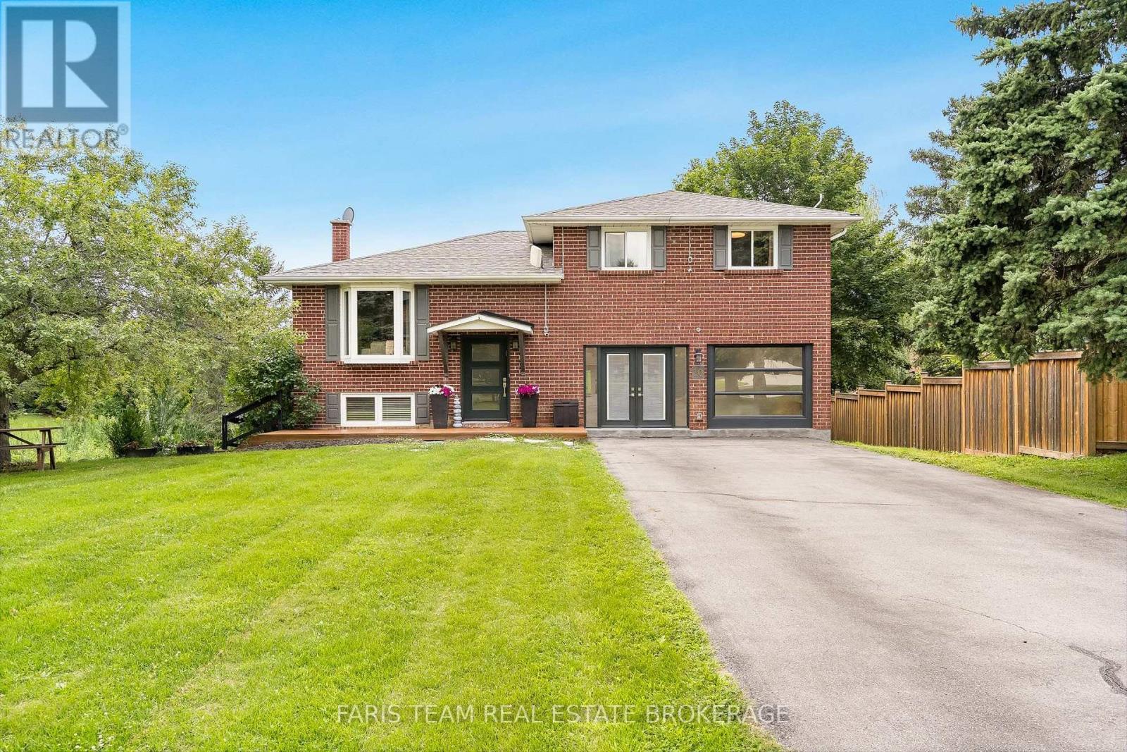 10 CATHERINE STREET, adjala-tosorontio (loretto), Ontario