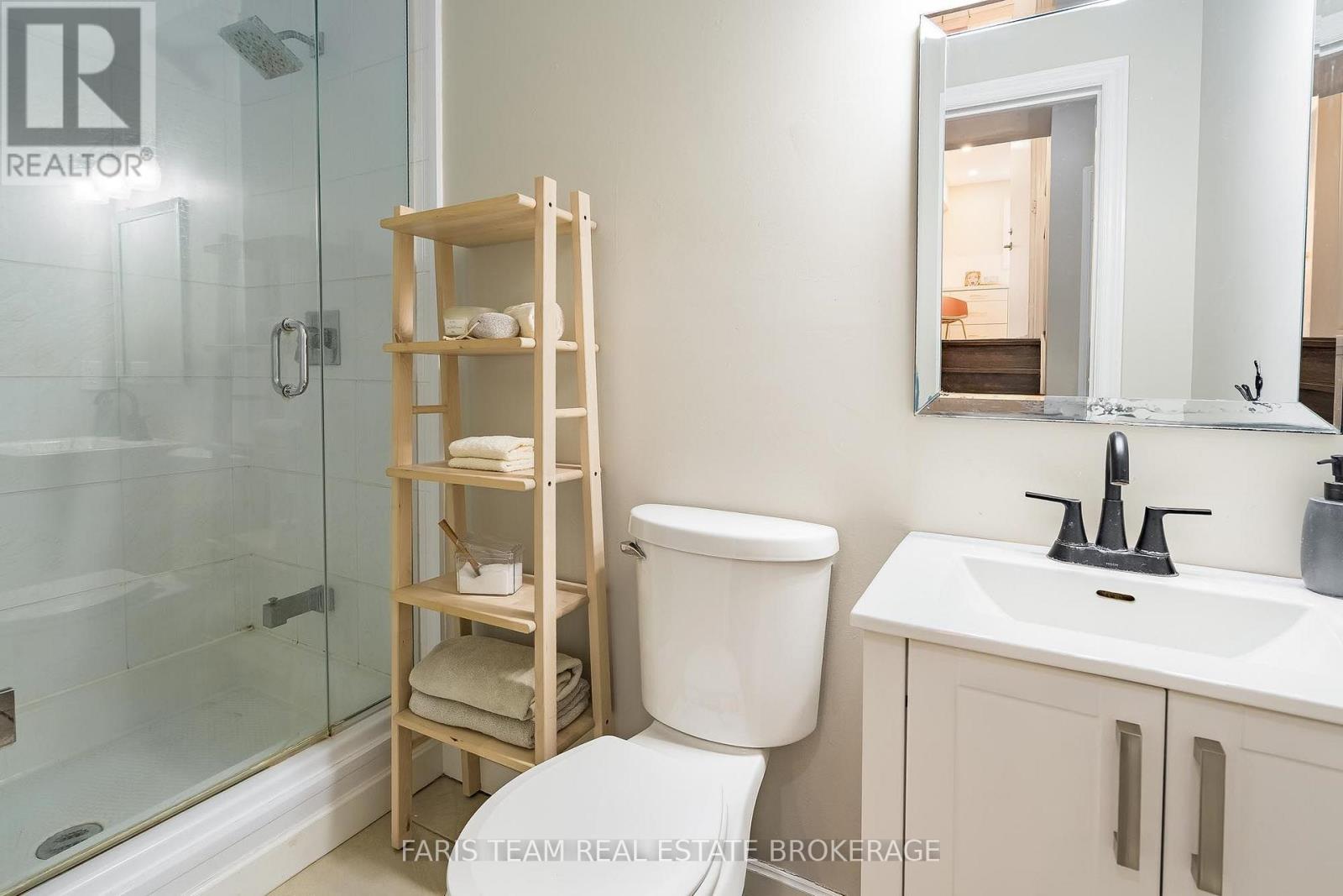 10 Catherine Street, Adjala-Tosorontio (Loretto), Ontario  L0G 1L0 - Photo 23 - N13666146