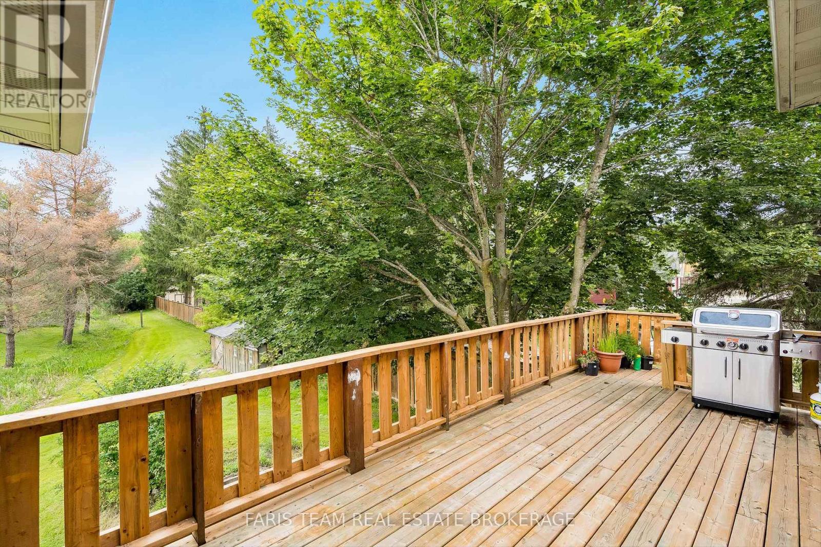 10 Catherine Street, Adjala-Tosorontio (Loretto), Ontario  L0G 1L0 - Photo 34 - N13666146