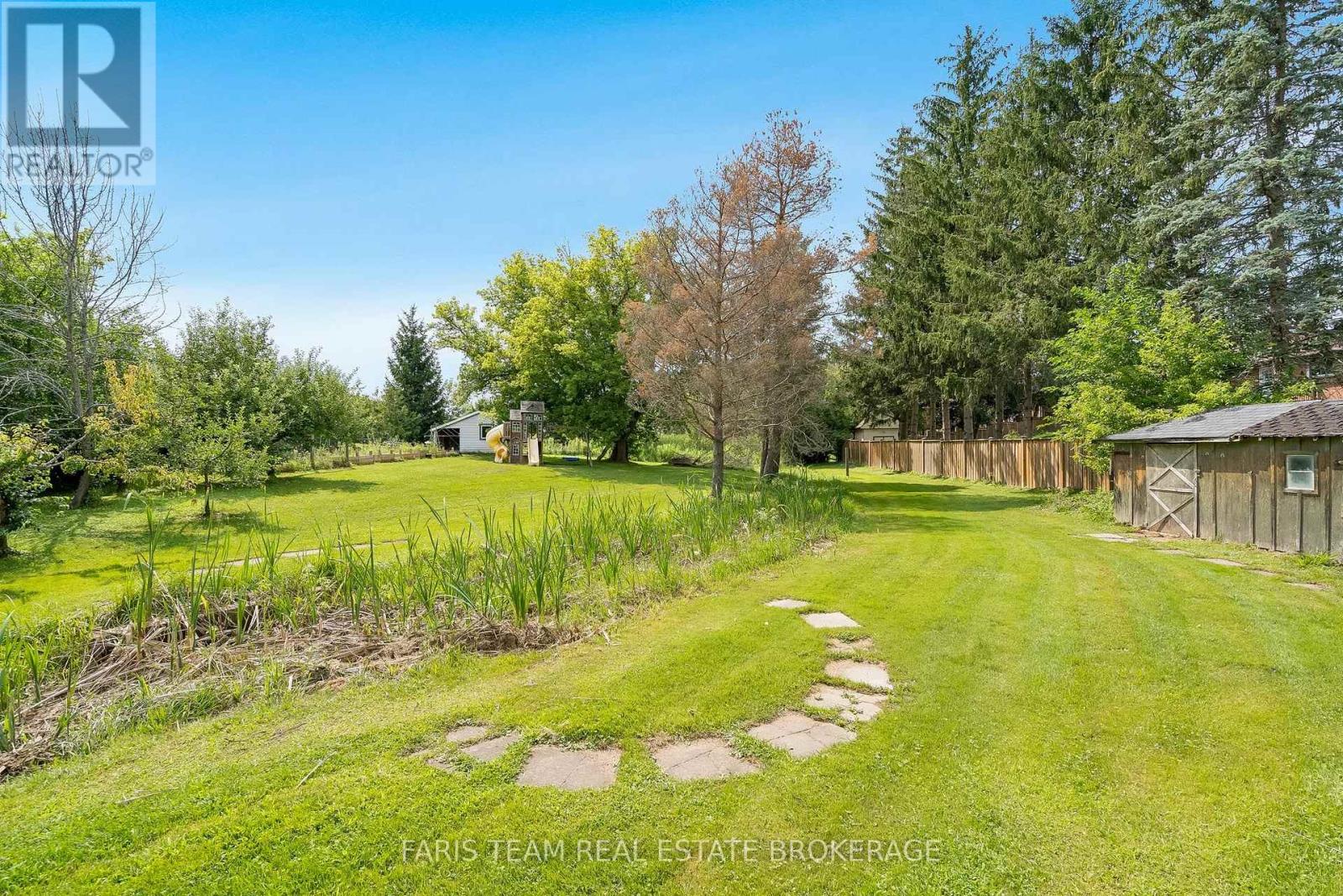 10 Catherine Street, Adjala-Tosorontio (Loretto), Ontario  L0G 1L0 - Photo 37 - N13666146