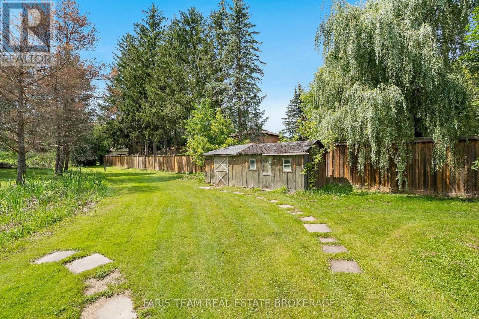 10 Catherine Street, Adjala-Tosorontio (Loretto), Ontario  L0G 1L0 - Photo 39 - N13666146