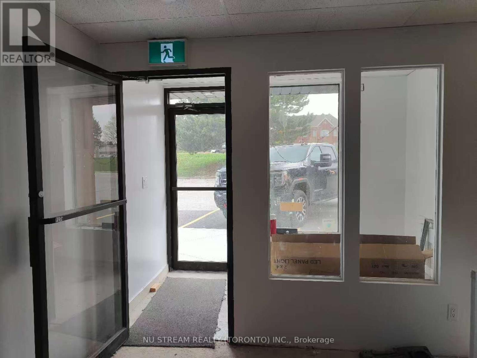 100 - 9011 Leslie Street, Richmond Hill, Ontario L4B 3B6 - Photo 6 - N13666242