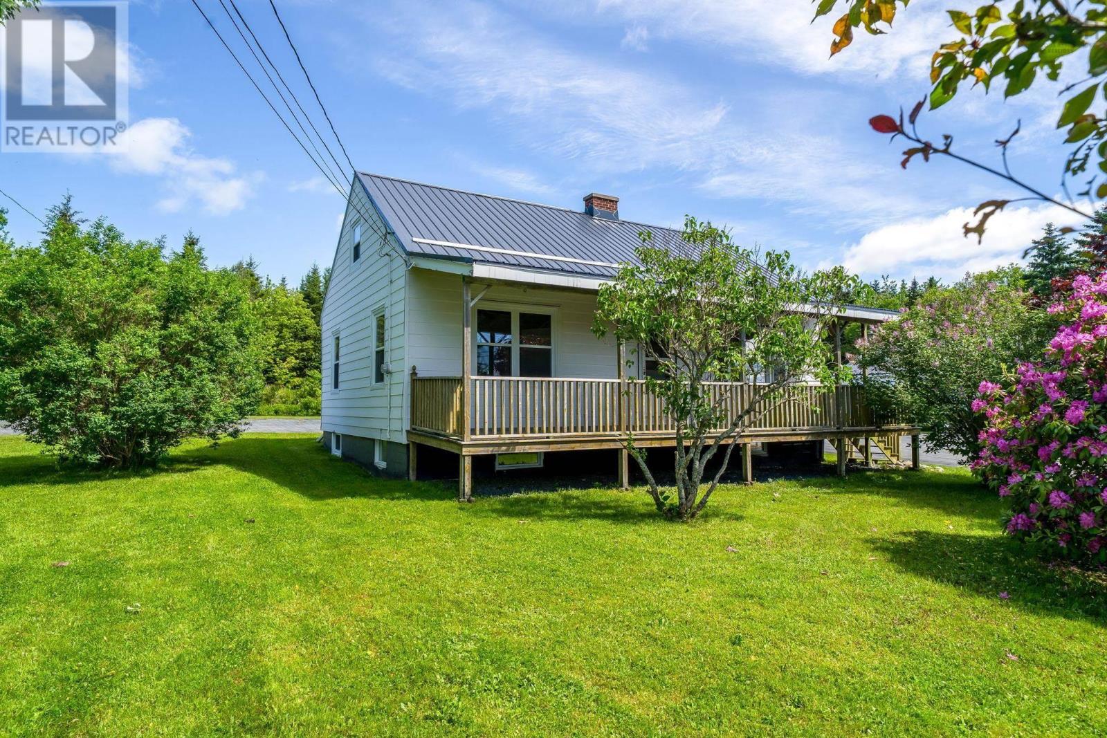 7793 Highway 7, Musquodoboit Harbour, Nova Scotia  B0J 2L0 - Photo 1 - 202616610