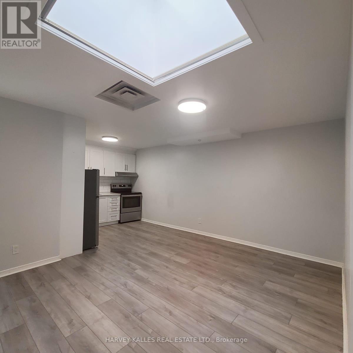 C - 201 Augusta Avenue, Toronto, Ontario M5T 2L4 - Photo 4 - C12949780