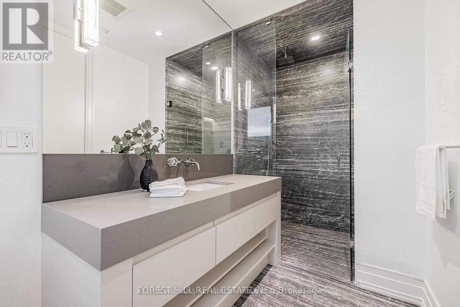 184 Poyntz Avenue, Toronto, Ontario  M2N 1J6 - Photo 44 - C13143252