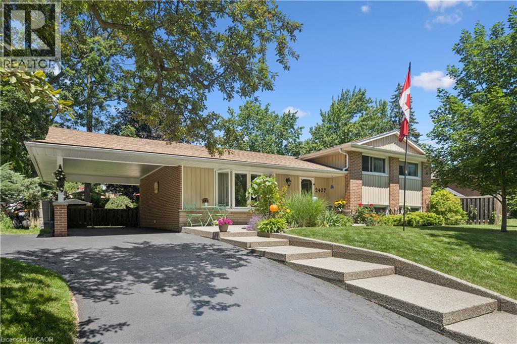 2407 St Frances Drive, Burlington, Ontario  L7P 1V3 - Photo 2 - 40853122