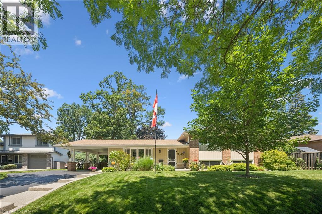 2407 St Frances Drive, Burlington, Ontario  L7P 1V3 - Photo 4 - 40853122