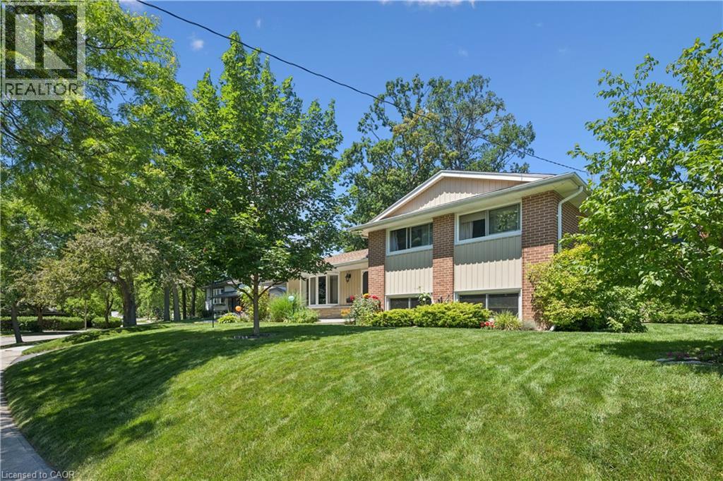 2407 St Frances Drive, Burlington, Ontario  L7P 1V3 - Photo 5 - 40853122