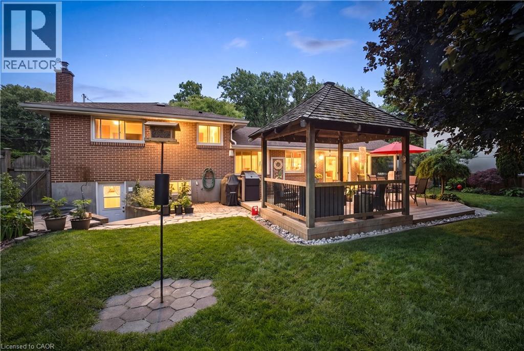 2407 St Frances Drive, Burlington, Ontario  L7P 1V3 - Photo 40 - 40853122