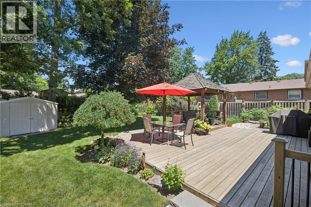2407 St Frances Drive, Burlington, Ontario  L7P 1V3 - Photo 36 - 40853122