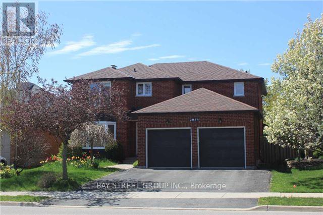 2034 OXFORD AVENUE, Oakville, Ontario