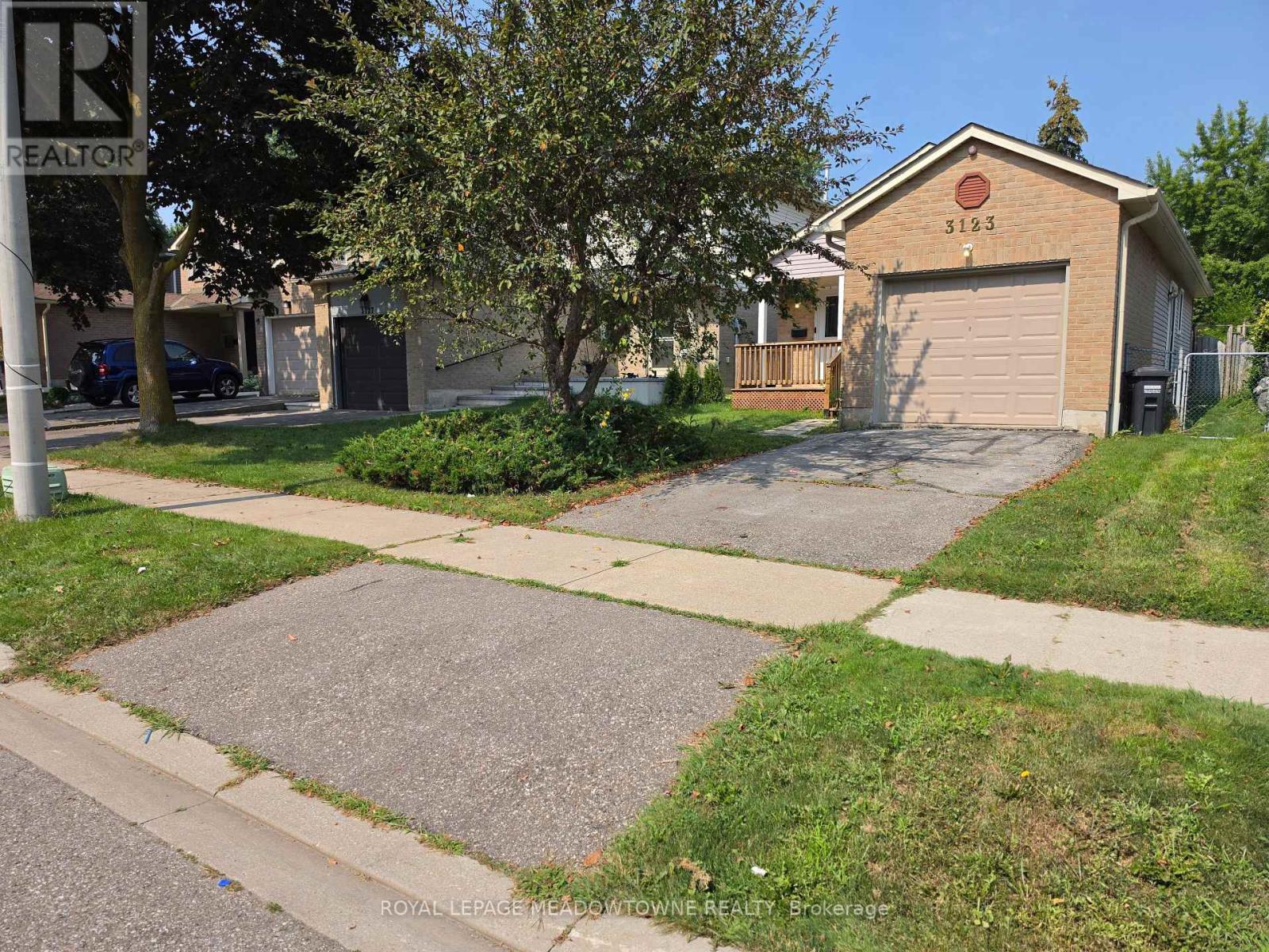 3123 ARNETT COURT, Mississauga, Ontario