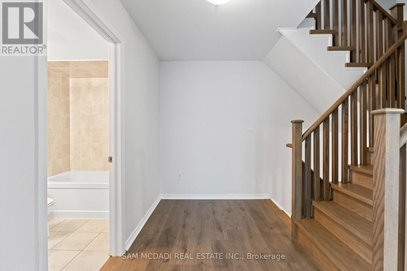 46 - 26 Applewood Lane, Toronto, Ontario  M9C 0C1 - Photo 10 - W13666148