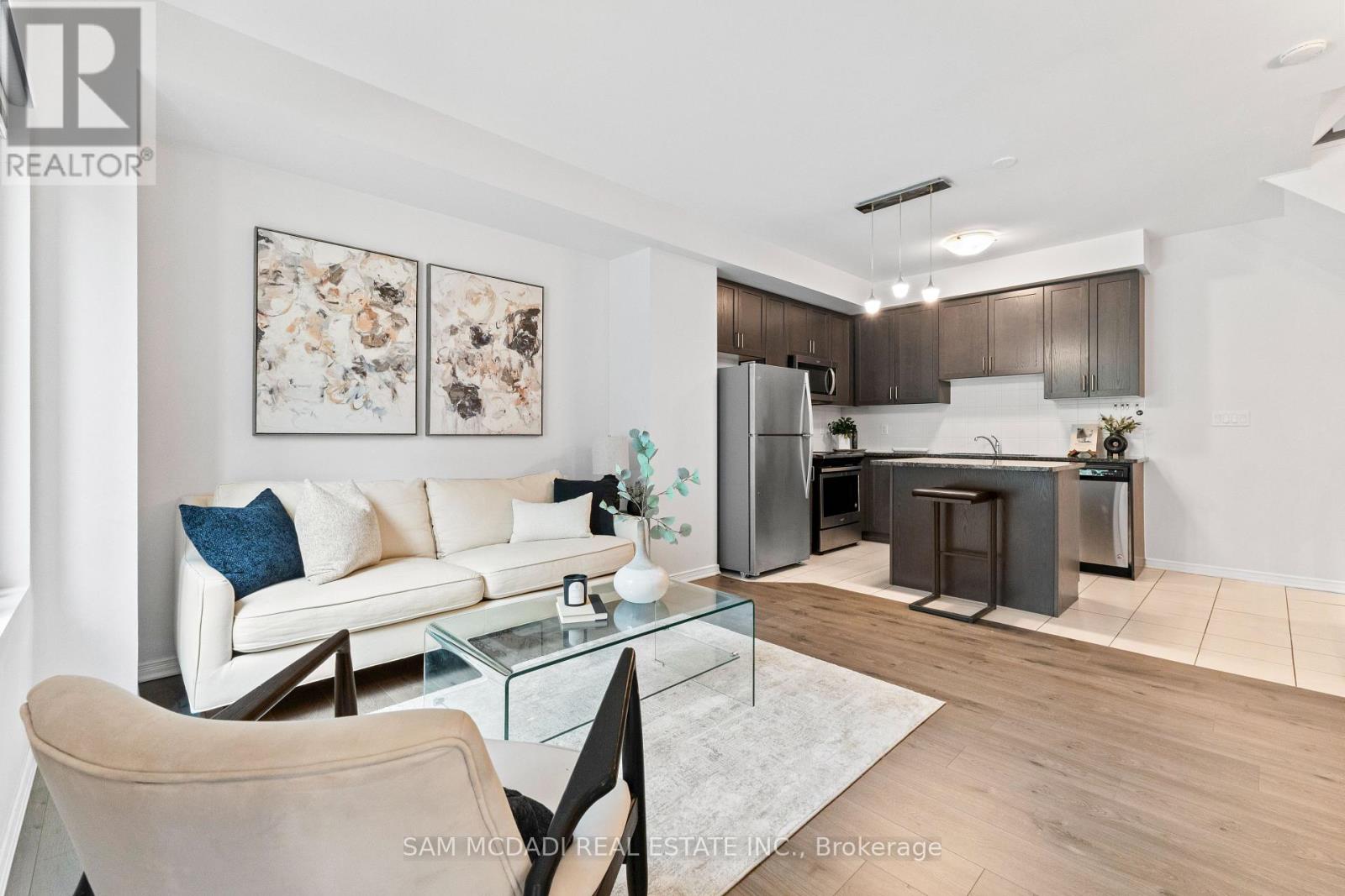 46 - 26 Applewood Lane, Toronto, Ontario  M9C 0C1 - Photo 2 - W13666148