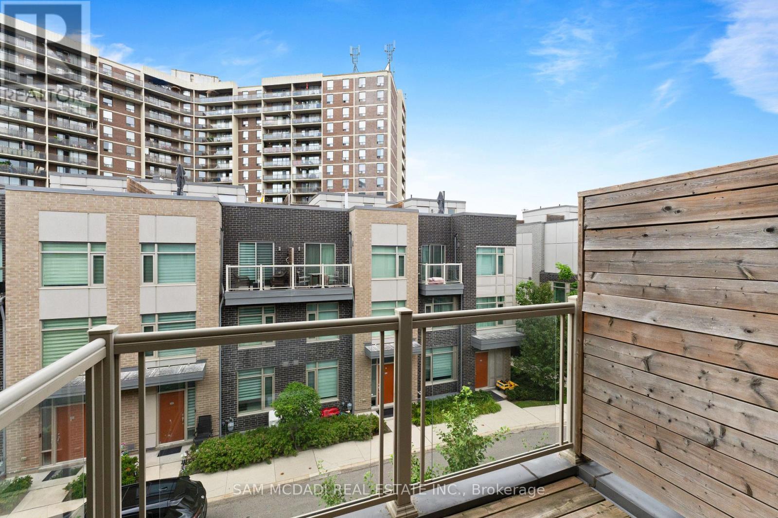 46 - 26 Applewood Lane, Toronto, Ontario  M9C 0C1 - Photo 21 - W13666148