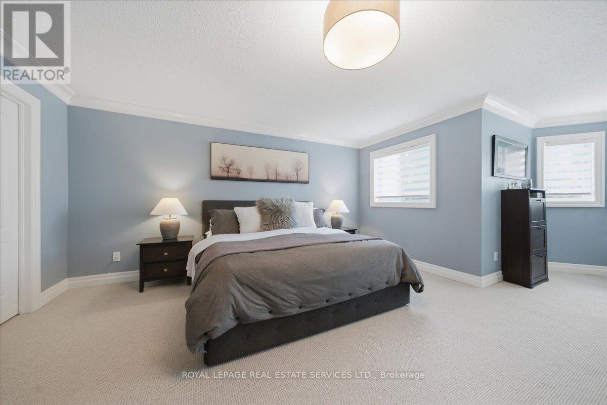 2268 Vista Oak Road, Oakville, Ontario  L6M 3L8 - Photo 16 - W13666158
