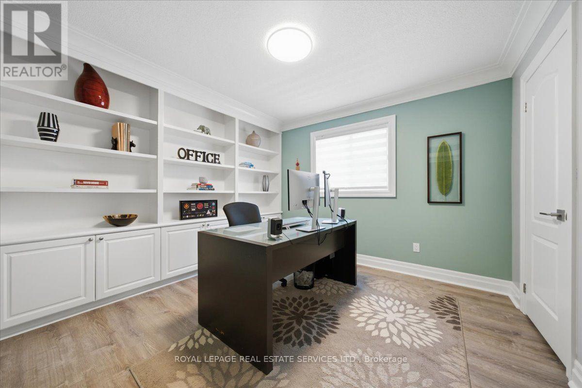 2268 Vista Oak Road, Oakville, Ontario  L6M 3L8 - Photo 22 - W13666158
