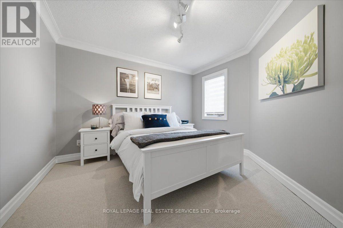 2268 Vista Oak Road, Oakville, Ontario  L6M 3L8 - Photo 23 - W13666158