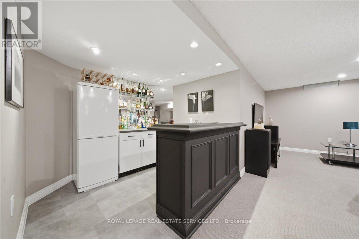 2268 Vista Oak Road, Oakville, Ontario  L6M 3L8 - Photo 32 - W13666158