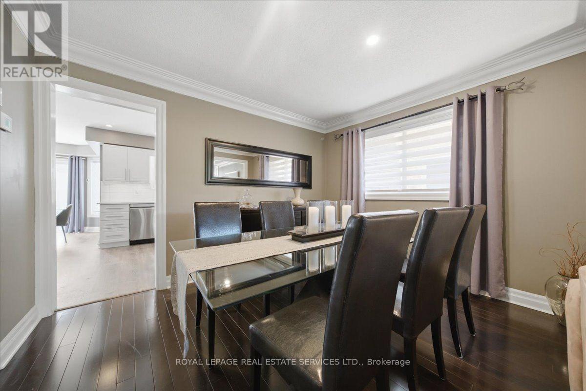 2268 Vista Oak Road, Oakville, Ontario  L6M 3L8 - Photo 8 - W13666158