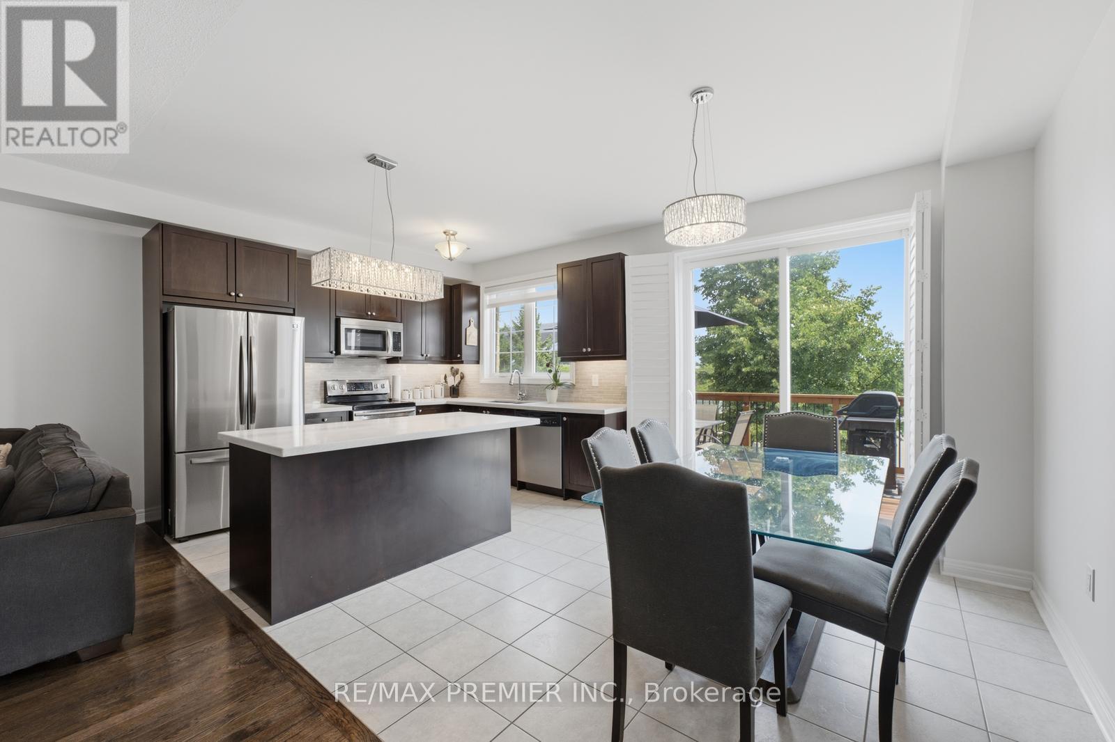 24 Zanetta Crescent, Brampton, Ontario  L6Y 6A3 - Photo 10 - W13666162