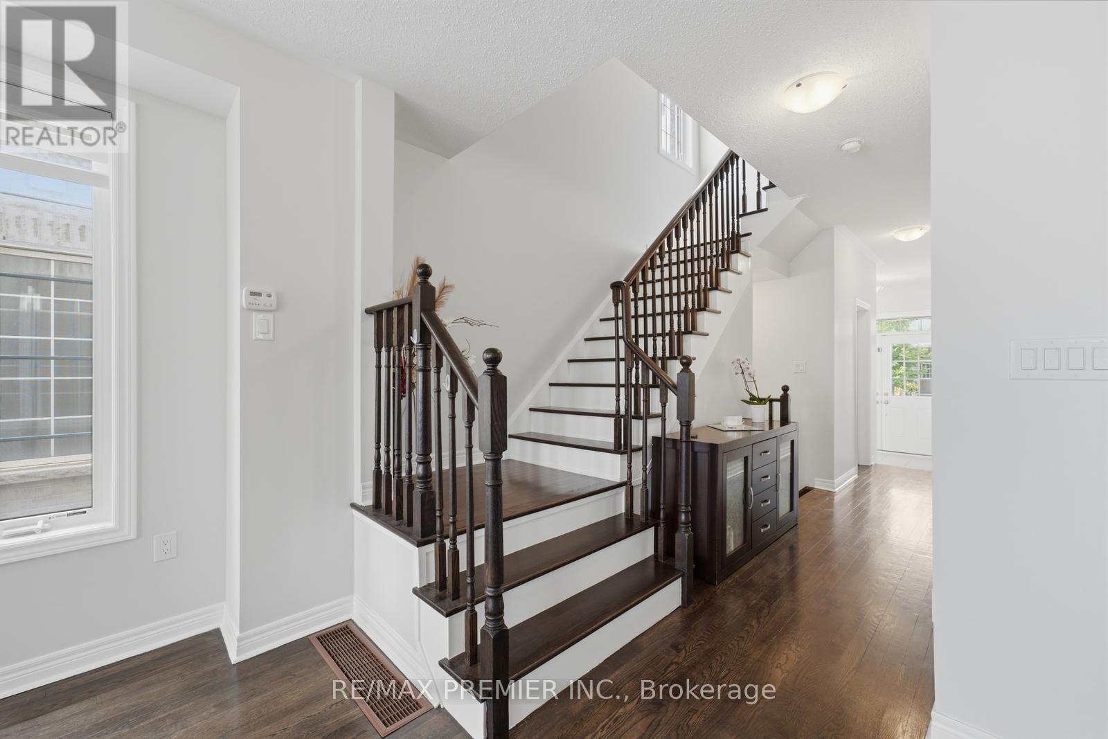 24 Zanetta Crescent, Brampton, Ontario  L6Y 6A3 - Photo 18 - W13666162