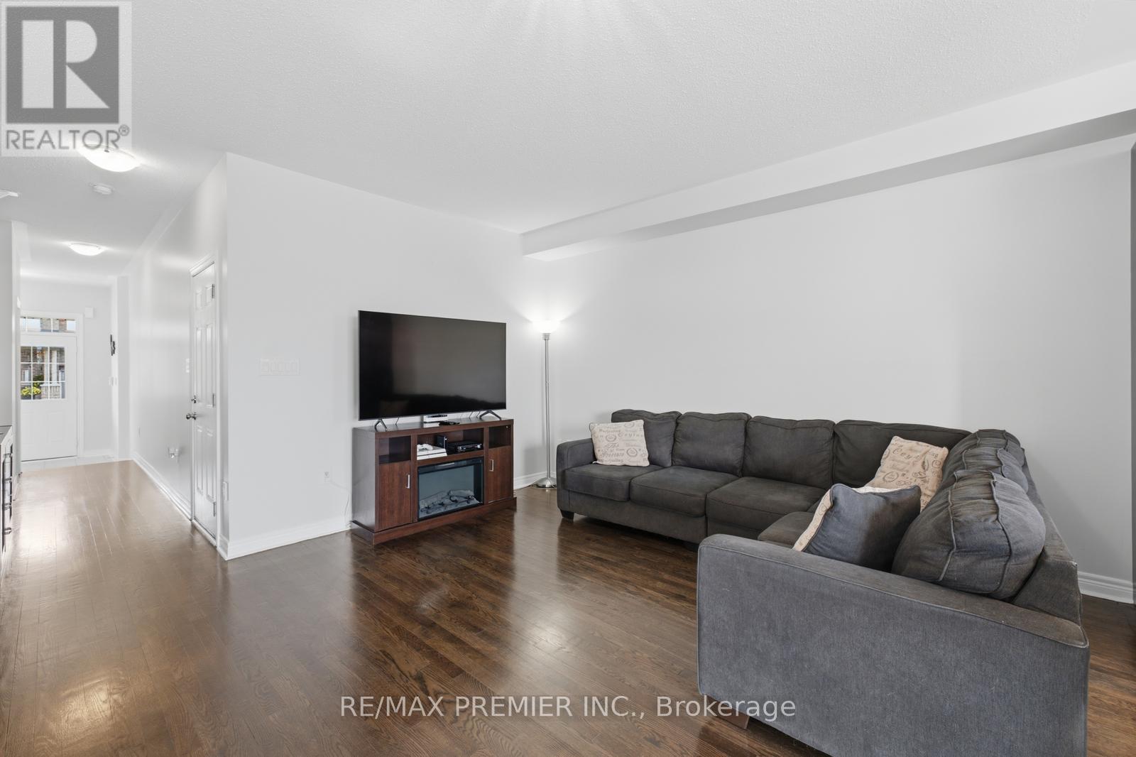 24 Zanetta Crescent, Brampton, Ontario  L6Y 6A3 - Photo 7 - W13666162