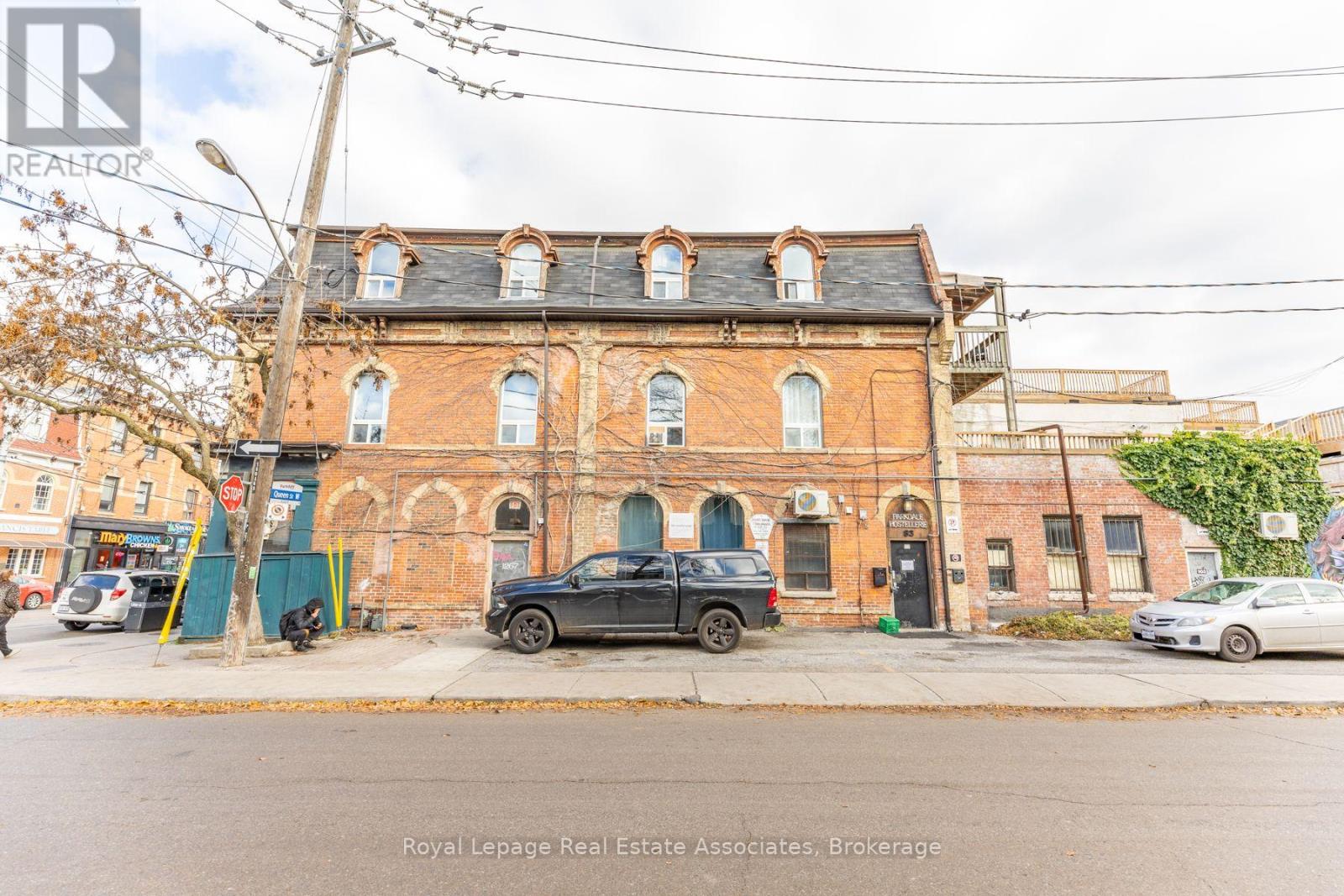 83 Elm Grove Avenue, Toronto, Ontario M6K 2J2 - Photo 1 - W13666206