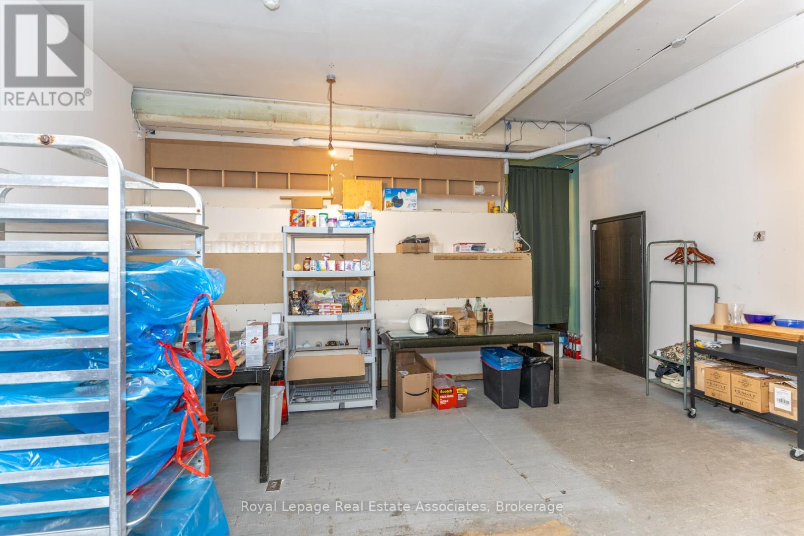 83 Elm Grove Avenue, Toronto, Ontario M6K 2J2 - Photo 3 - W13666206