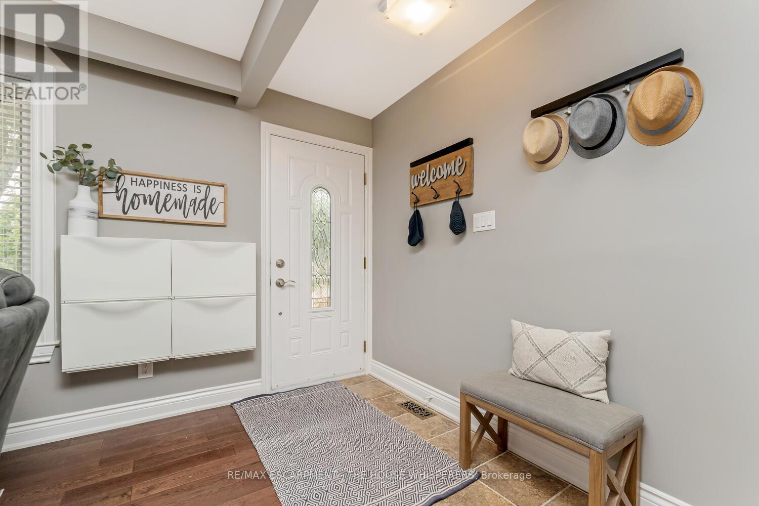 400 Highside Drive, Milton, Ontario  L9T 1X1 - Photo 3 - W13666210
