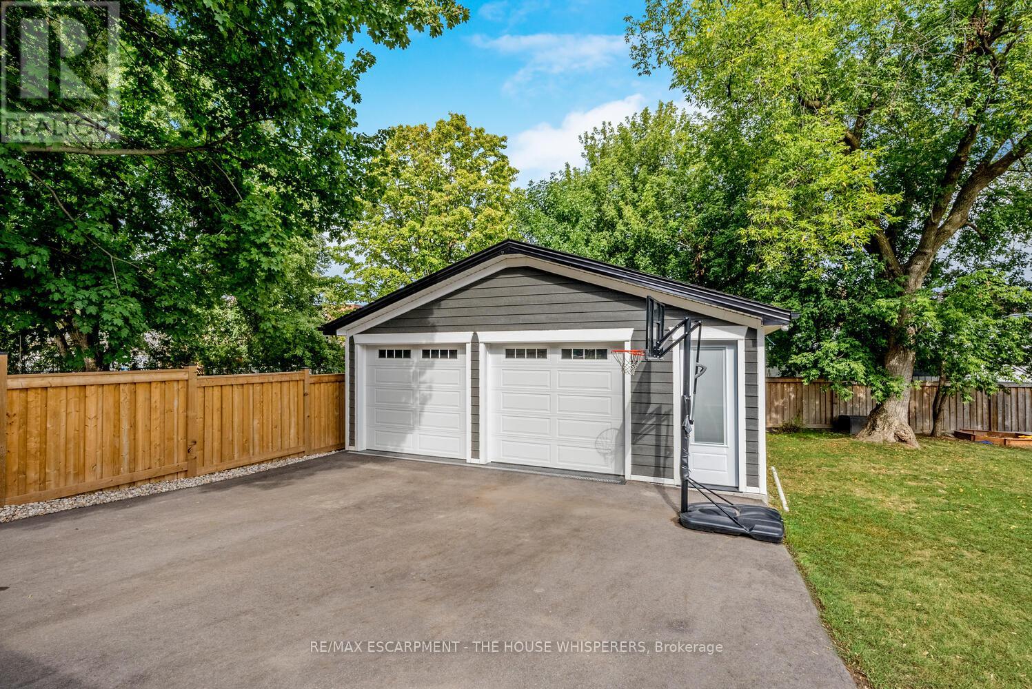 400 Highside Drive, Milton, Ontario  L9T 1X1 - Photo 36 - W13666210