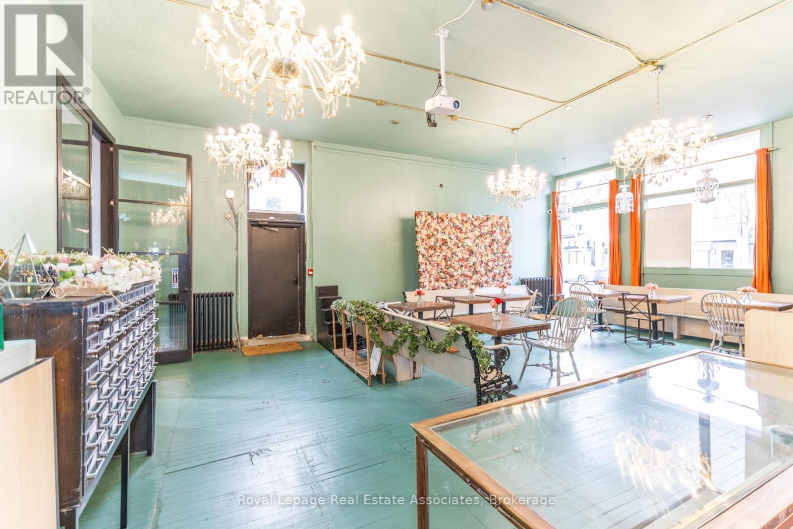 1267 Queen Street W, Toronto, Ontario M6K 1L5 - Photo 10 - W13666224