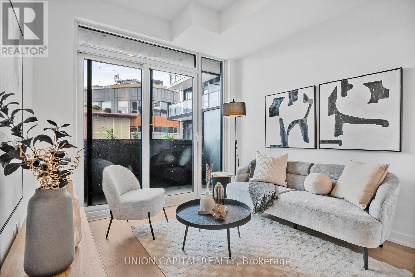 302 - 1100 Sheppard Avenue W, Toronto, Ontario  M3K 0E4 - Photo 2 - W13666244