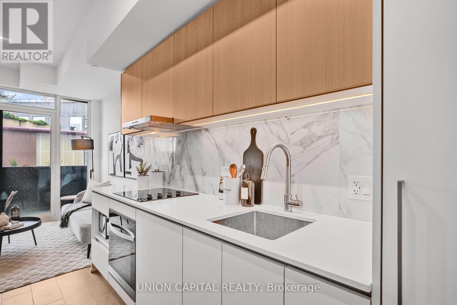 302 - 1100 Sheppard Avenue W, Toronto, Ontario  M3K 0E4 - Photo 6 - W13666244