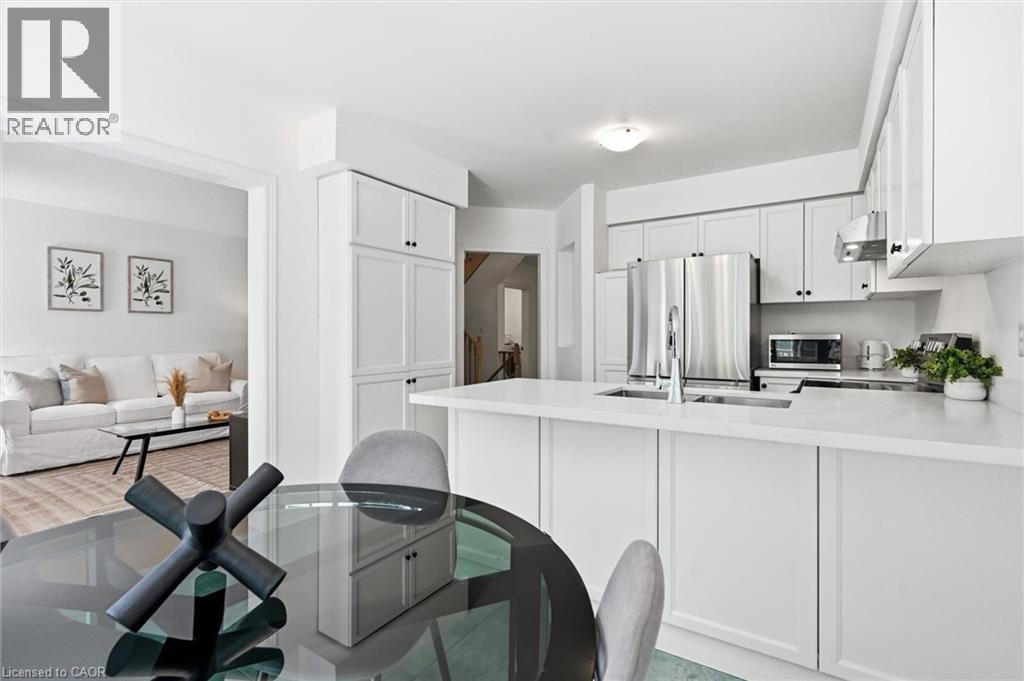 2092 Glenfield Road, Oakville, Ontario  L6M 3S4 - Photo 11 - 40854166