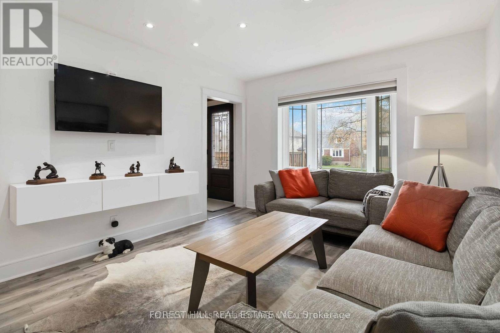 310 Senlac Road, Toronto, Ontario  M2R 1R1 - Photo 2 - C13169992