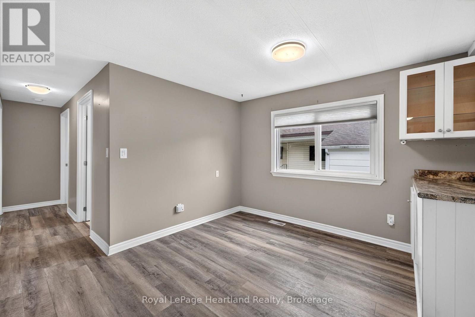 12 Velma Street, Strathroy-Caradoc, Ontario  N7G 3L3 - Photo 10 - X13517492