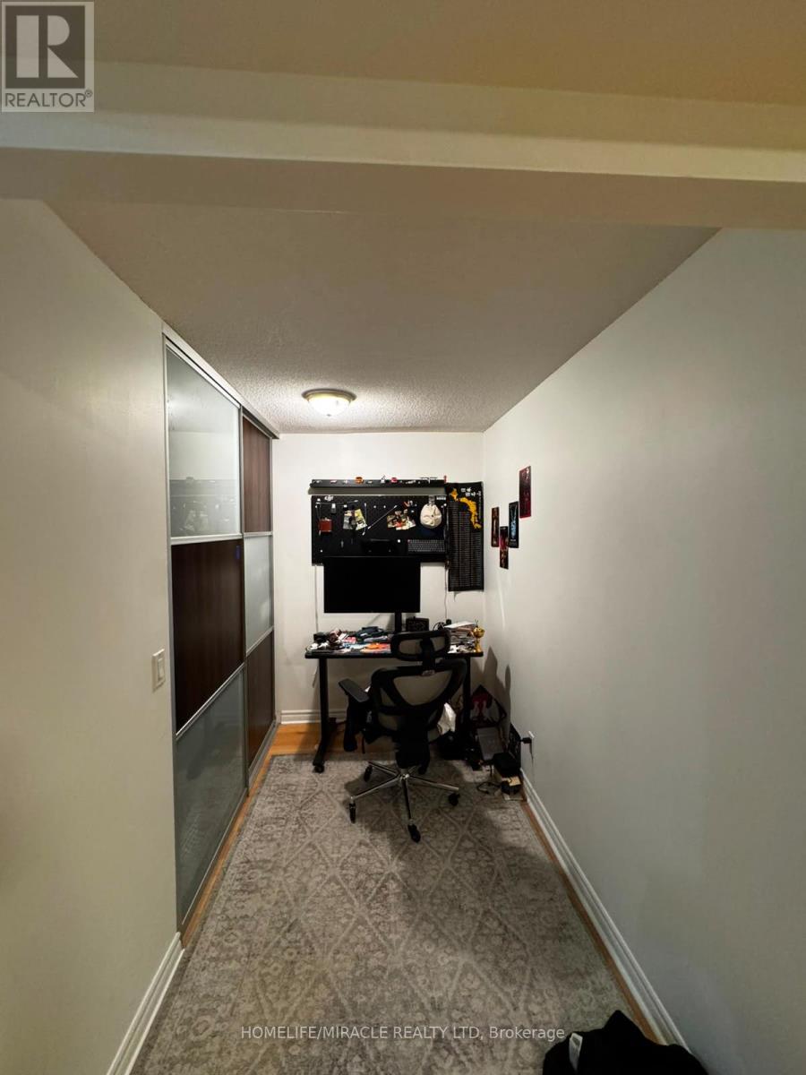 912 - 4080 Living Arts Drive, Mississauga, Ontario  L5B 4N3 - Photo 6 - W13658302