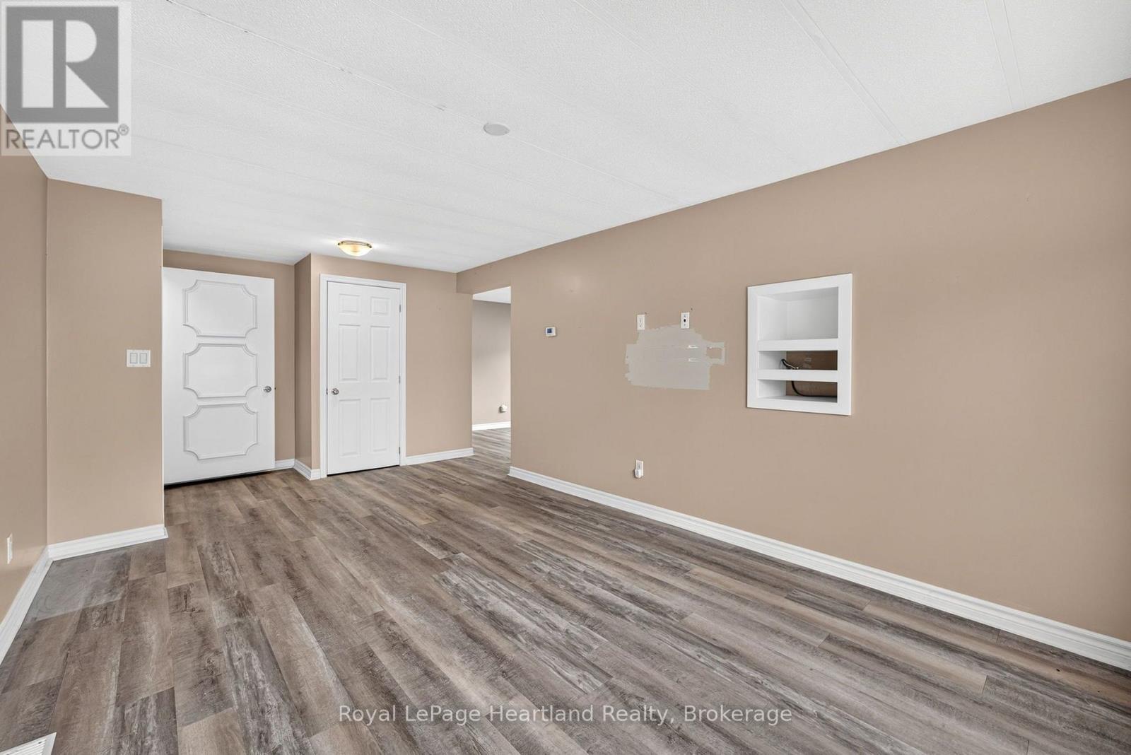 12 Velma Street, Strathroy-Caradoc, Ontario  N7G 3L3 - Photo 7 - X13517492