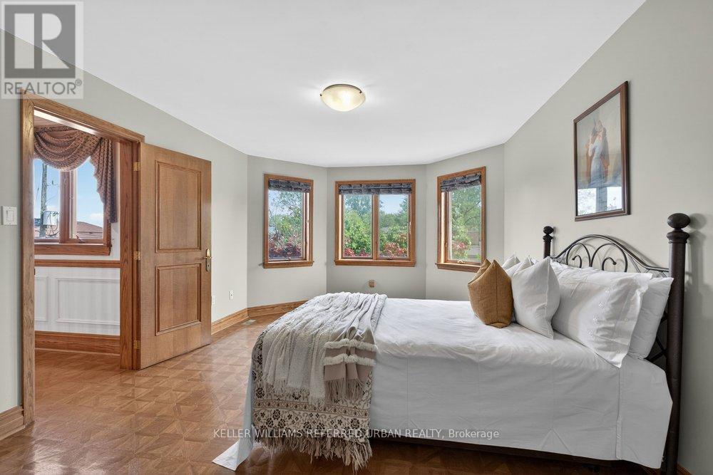 162 Codsell Avenue, Toronto, Ontario  M3H 3W6 - Photo 22 - C13156062