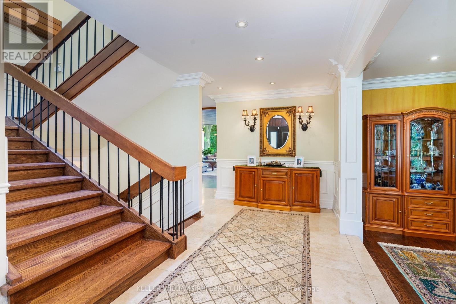 161 Owen Boulevard, Toronto, Ontario  M2P 1G8 - Photo 2 - C13144566
