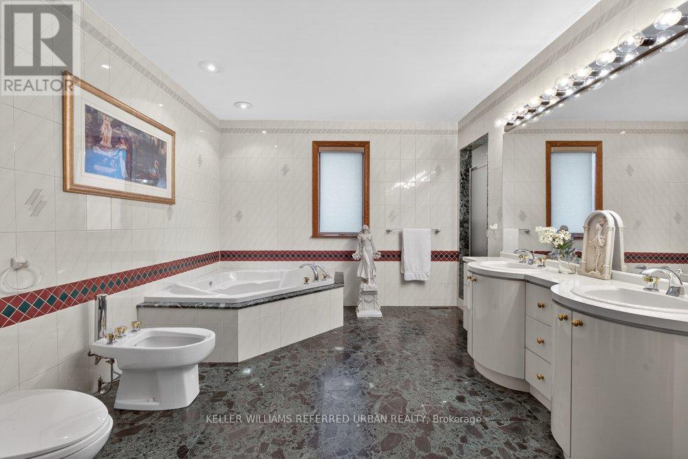 162 Codsell Avenue, Toronto, Ontario  M3H 3W6 - Photo 32 - C13156062