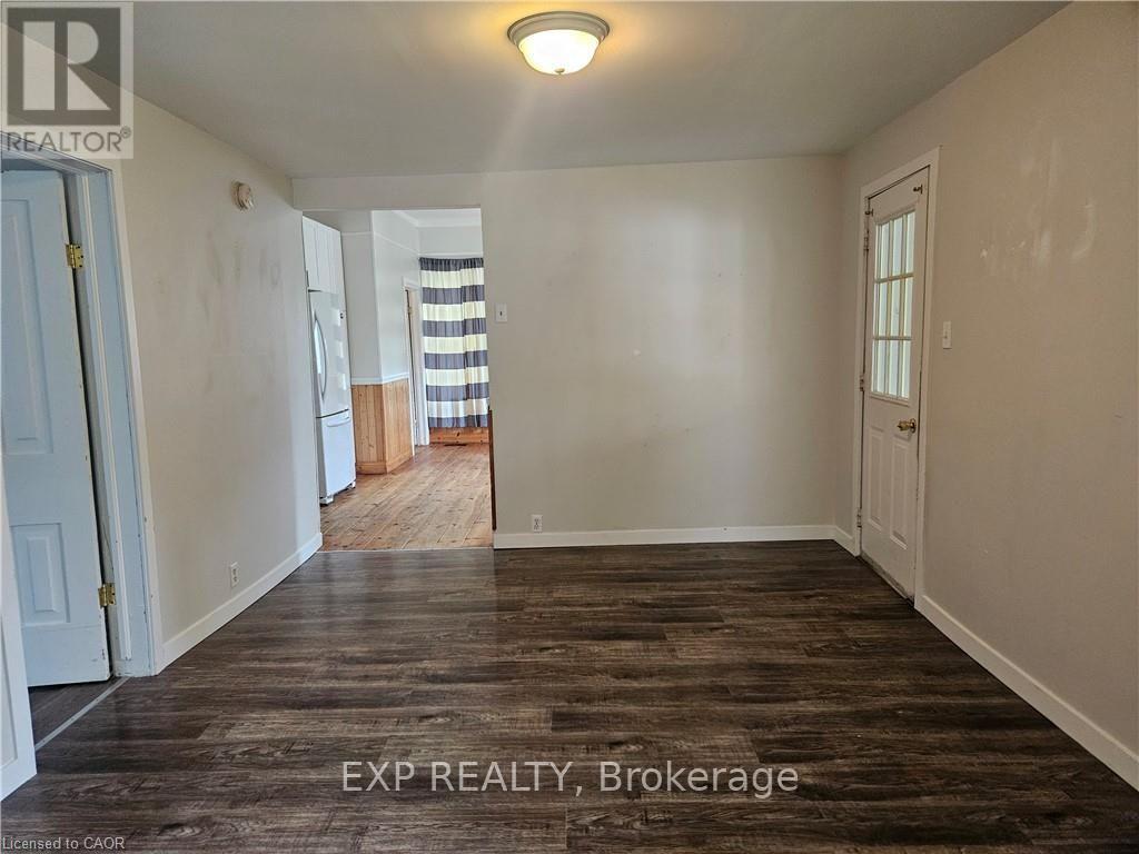 15 Cedar Street, Aylmer, Ontario N5H 2E6 - Photo 3 - X13666212