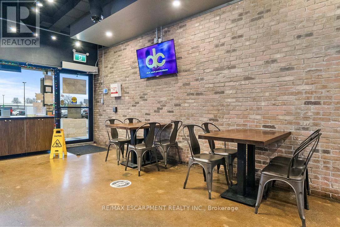 4a - 3701 Portage Road, Niagara Falls, Ontario  L2J 2K8 - Photo 7 - X12641490