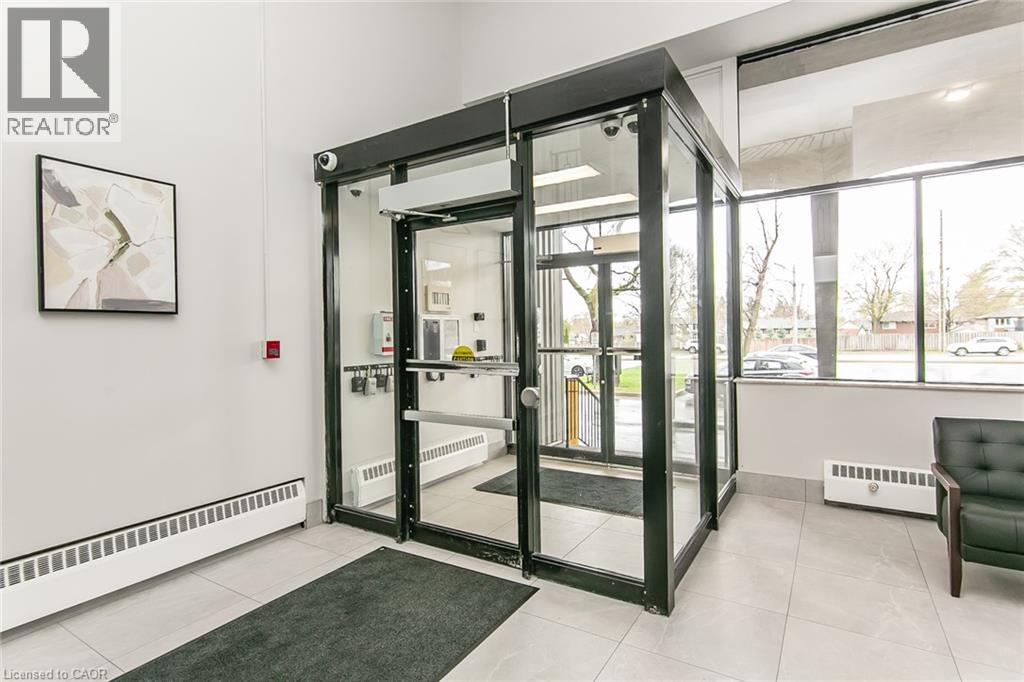 24 Midland Drive Unit# 402, Kitchener, Ontario  N2A 2A8 - Photo 6 - 40853777