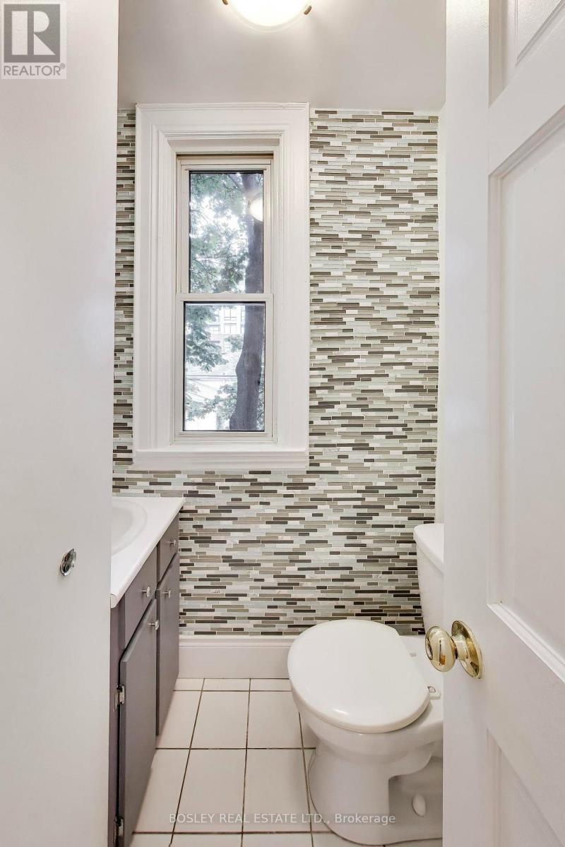 295 Seaton Street, Toronto, Ontario M5A 2T6 - Photo 8 - C13658798